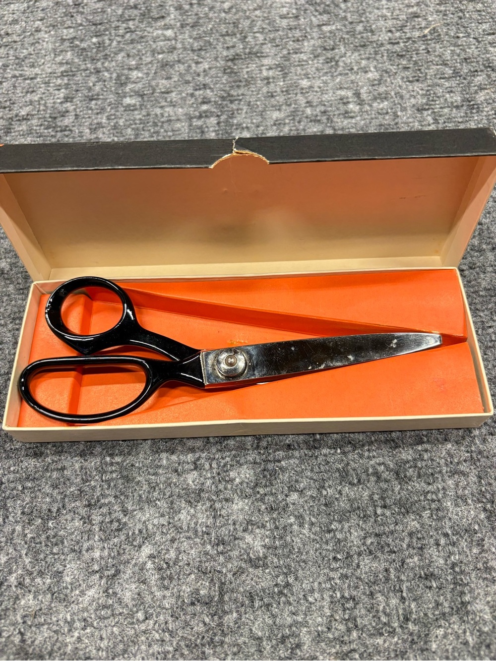 Professional Pinking Scissors for Sewing & Crafts Made in Brazil